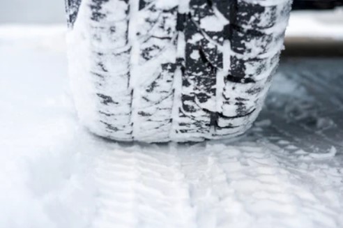 When Is the Best Time to Install Winter Tires in Toronto?